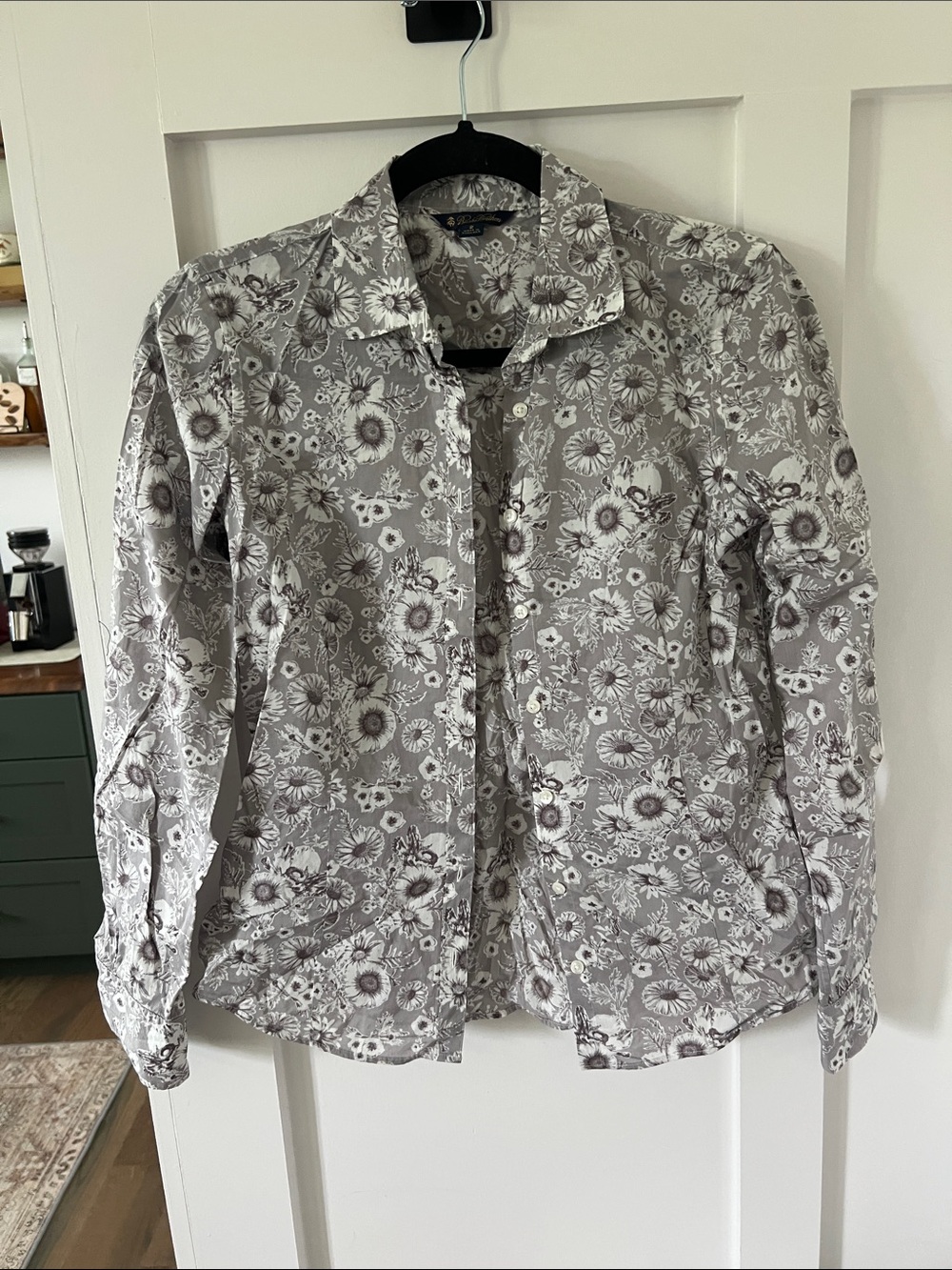 Brooks Brothers Gray and White Floral Button-Up